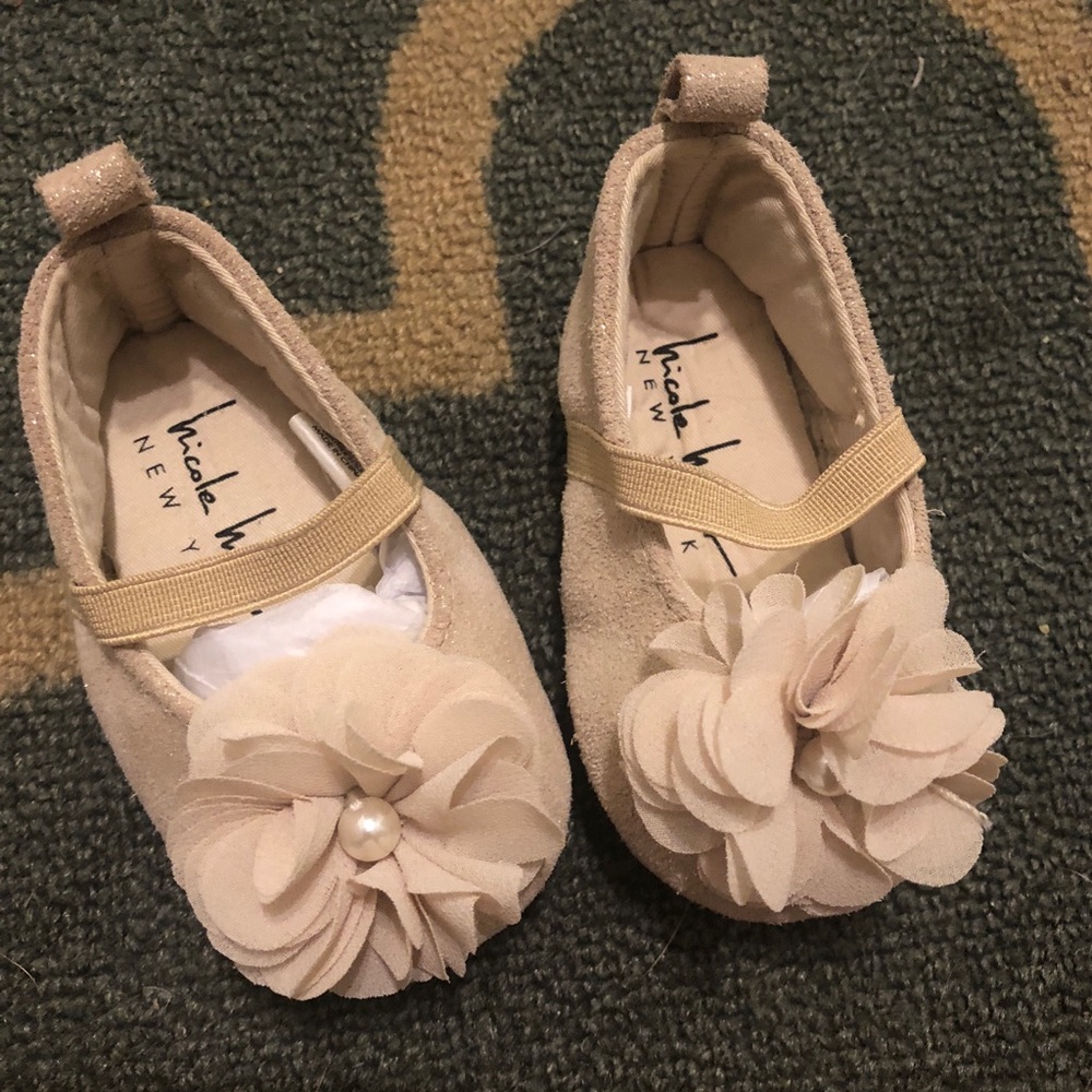 Nicole Miller Infant Gold Ballet Flats Size 0-6M